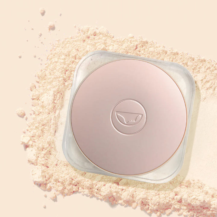 CHARACTER Luxe Matte Perfection Powder