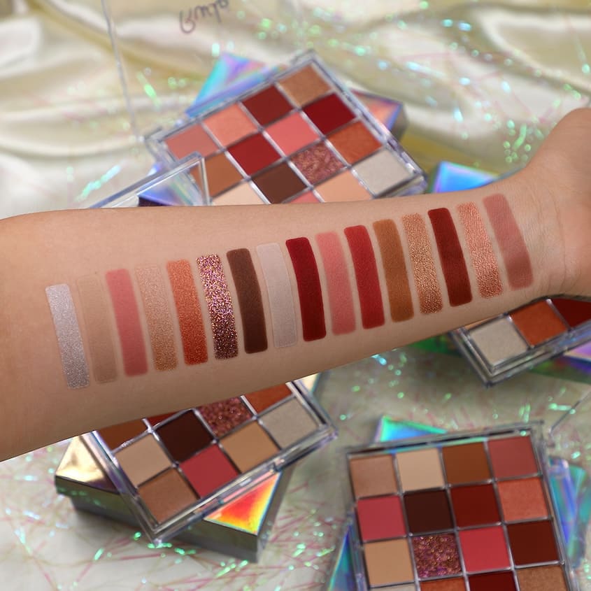 RUDE BE SQUARE PRESSED PIGMENTS & SHADOWS DORKY 21,6G