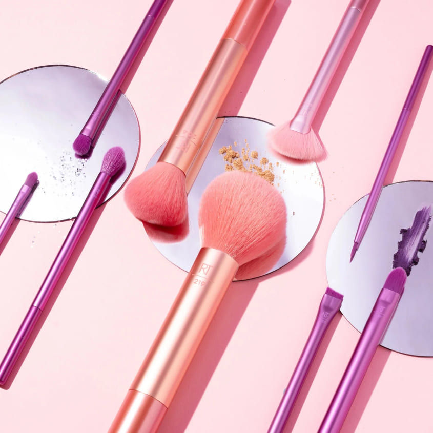 REAL TECHNIQUES RT INSTA ARTIST BRUSH KIT – متجر إلكتروني