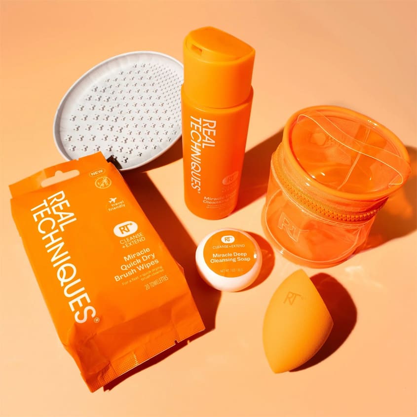 REAL TECHNIQUES BRUSH CLEANSING PALETTE - NEW – photo 6