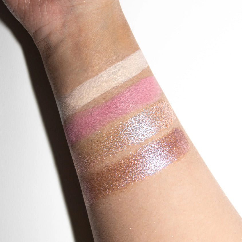 MAKEUP REVOLUTION THE ICON EDIT ENCHANTED EYESHADOW PALETTE