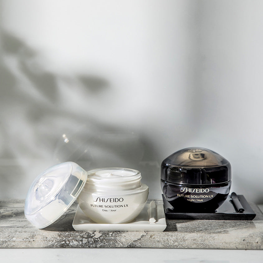 Future Solution LX Total Regenerating Night Cream