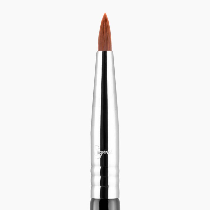 E05 Eyeliner Brush