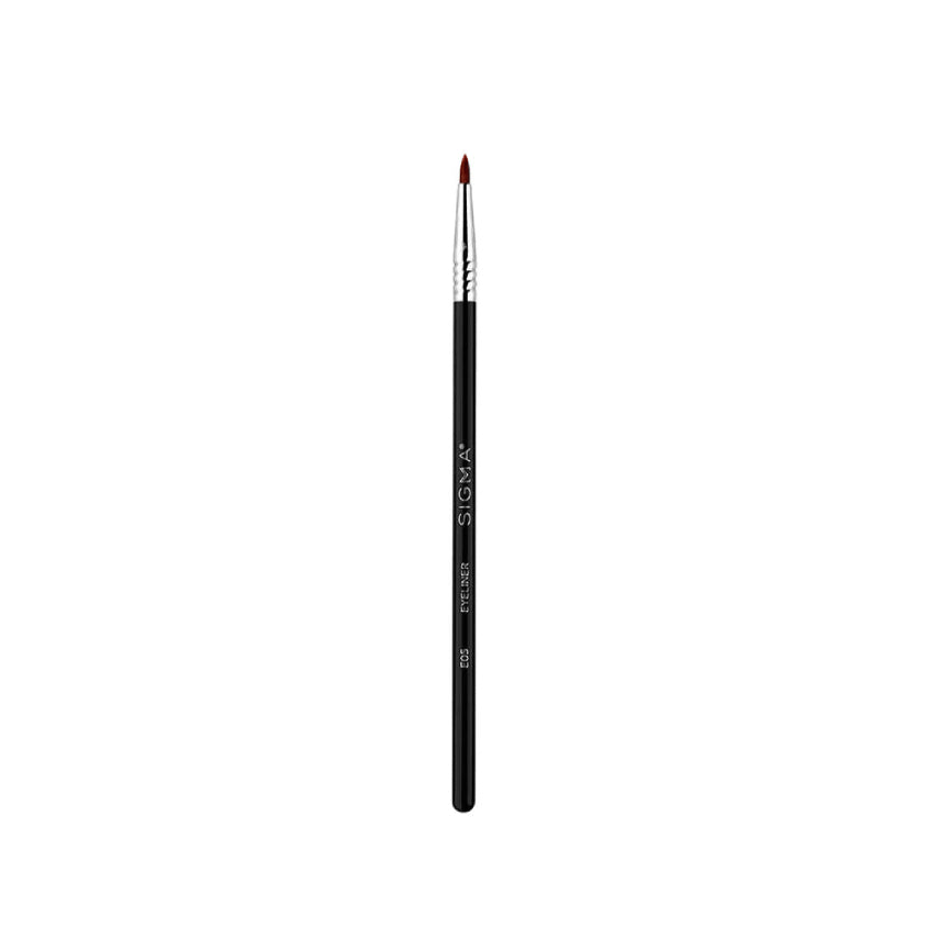 E05 Eyeliner Brush