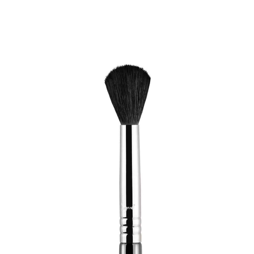 SIGMA BEAUTY E40 TAPERED BLENDING BRUSH