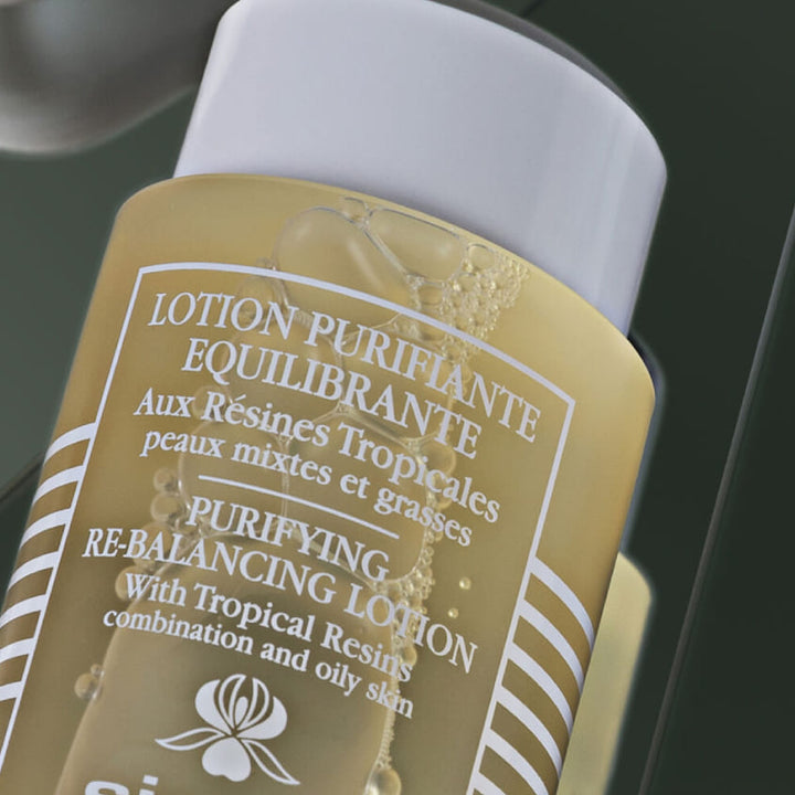 Purifying Re-Balancing Lotion With Tropical Resins
