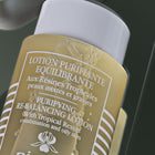 Purifying Re-Balancing Lotion With Tropical Resins