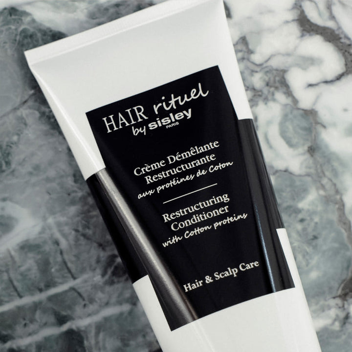 Restructuring Conditioner With Cotton Proteins