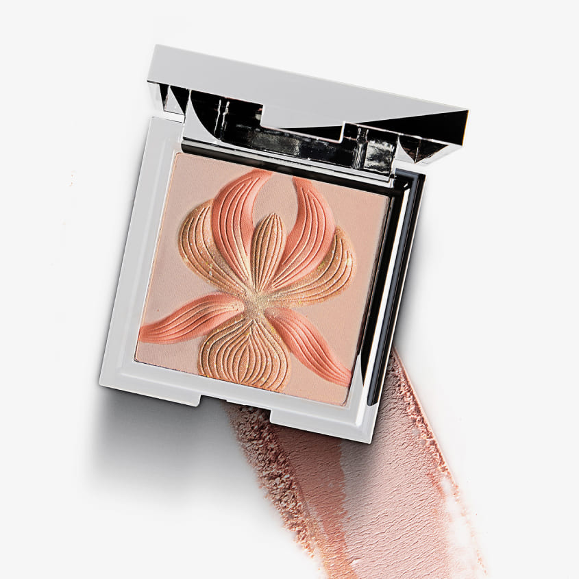 L'Orchidée Highlighter Blush