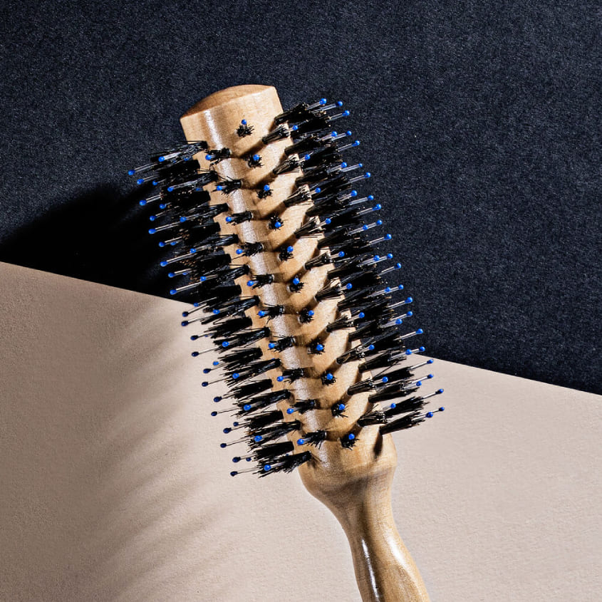 THE BLOW DRY BRUSH N°2