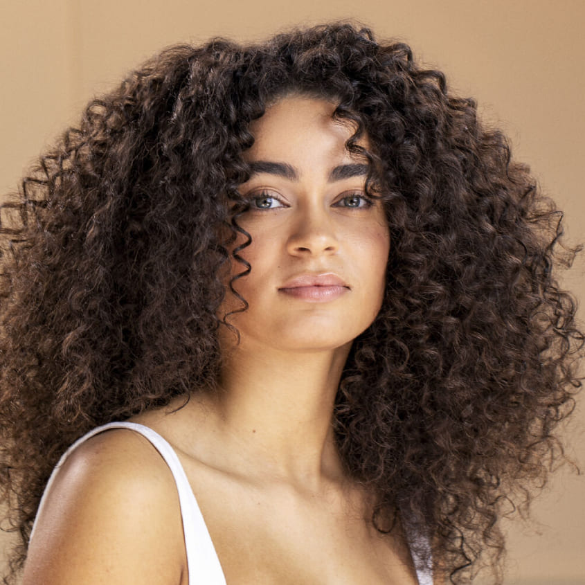 Revitalizing Nourishing Shampoo With Moringa Oil