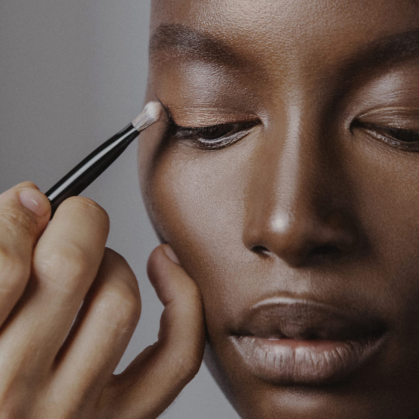 SISLEY EYESHADOW SHADE BRUSH – buy online