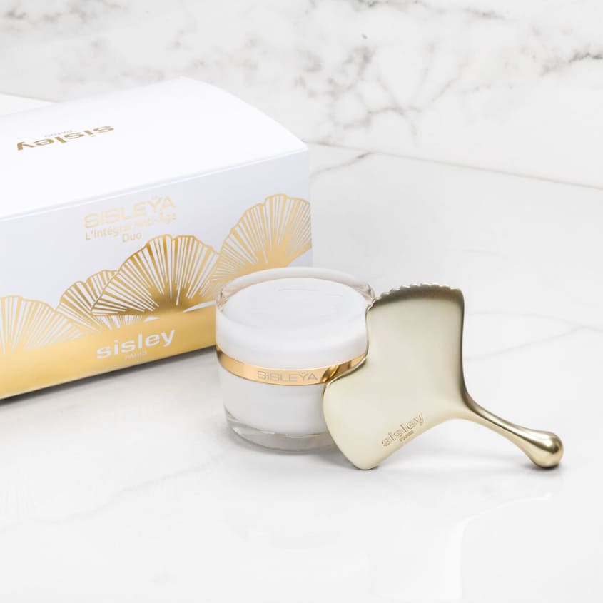 Sisleÿa L'Intégral Anti-Âge & Ginkgo Gua Sha Duo Set