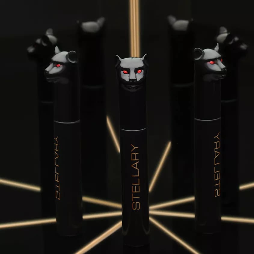 STELLARY MASCARA WITH THE EFFECT OF VOLUME AND SEPARATION SHADE 01 12ML