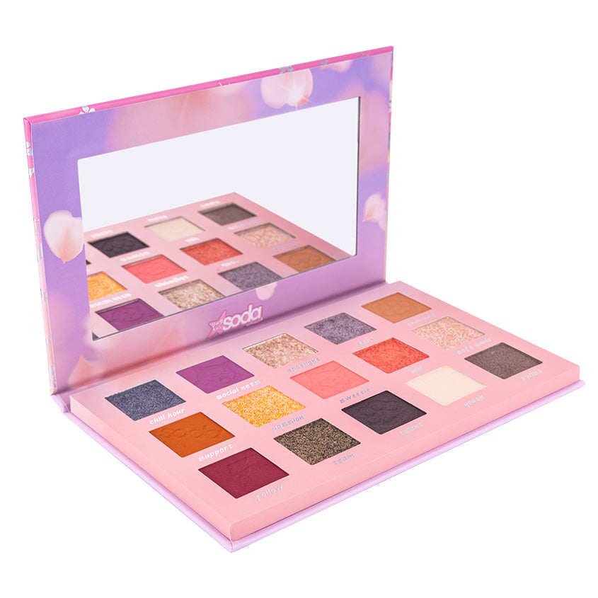 SODA WORLD IS YOURS EYESHADOW PALETTE #softdivalution – توصيل مجاني