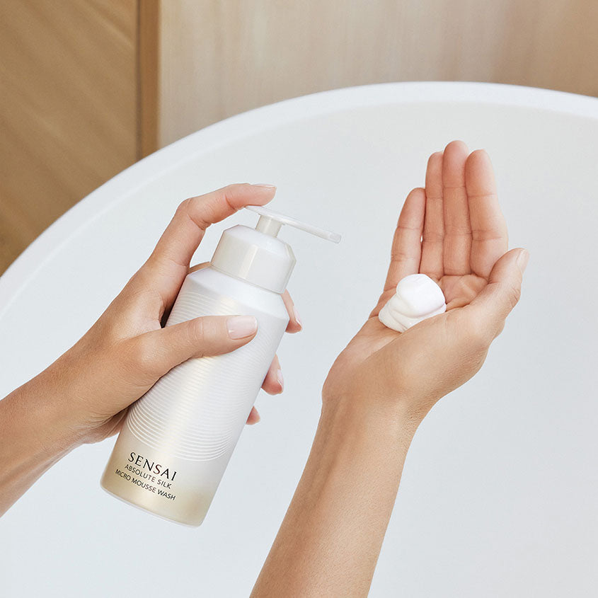 SENSAI ABSOLUTE SILK MICRO MOUSSE WASH – photo 6