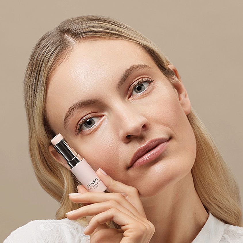 SENSAI TOTAL LIP TREATMENT STICK – توصيل مجاني