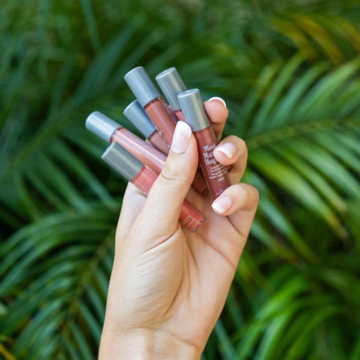 SET OF 6 MINI LIPSTICKS MEET MATTE HUGHESXMS.NUDEYORK 7,2 ML