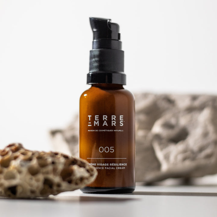 Lightweight Moisturizing Face Cream 005