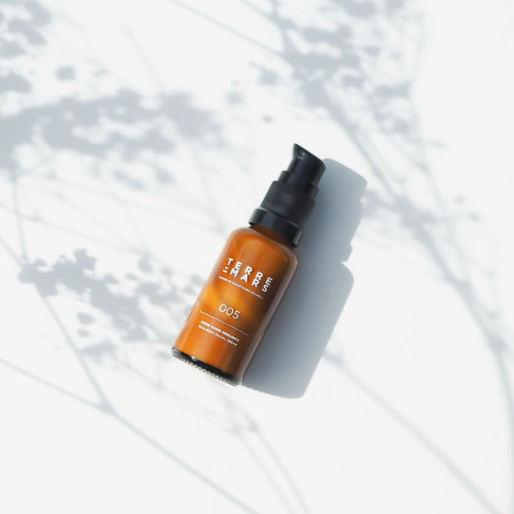 Lightweight Moisturizing Face Cream 005