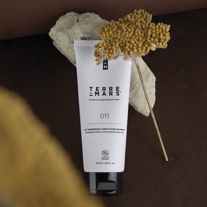 Nourishing Hand and Body Milk 011