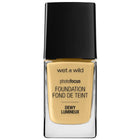 Photo Focus Dewy Foundation