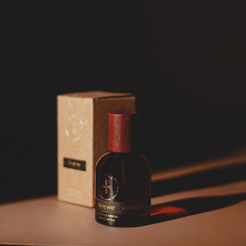 YOUSSOFUL BERRY SEXY EXTRAIT DE PARFUM 50ML – photo 5